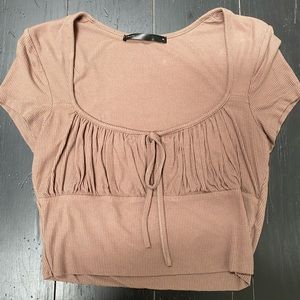 Short sleeve ruched crop top